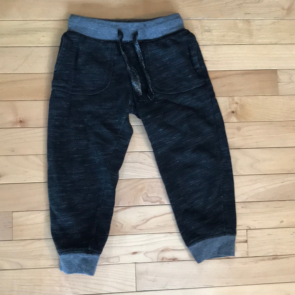 Girls joggers
